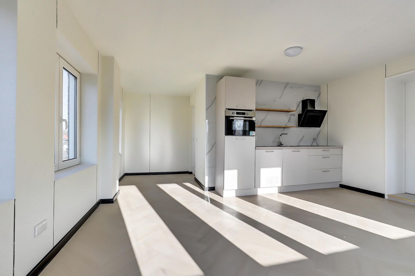 Photo 5 of Heerenweg 58-B