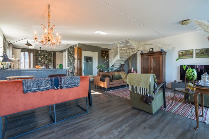 Photo 9 of Stekelbaars 15-C