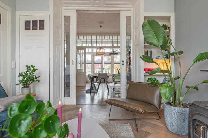 Foto 2 van Stationsplein 26