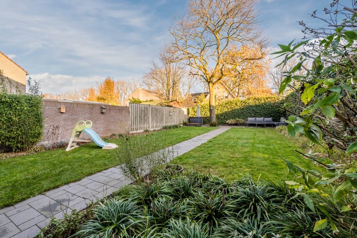 Photo 3 of Roerstraat 48