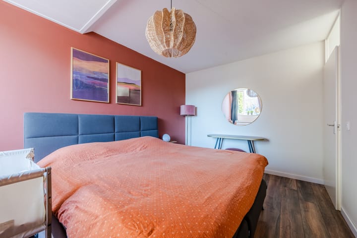 Photo 14 of Roerstraat 48