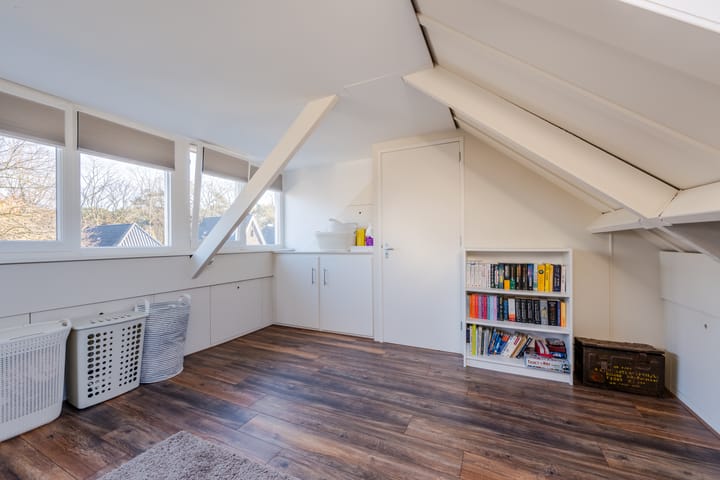 Photo 25 of Roerstraat 48