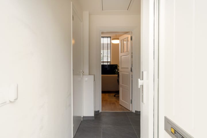 Photo 5 of Dahliastraat 9-F