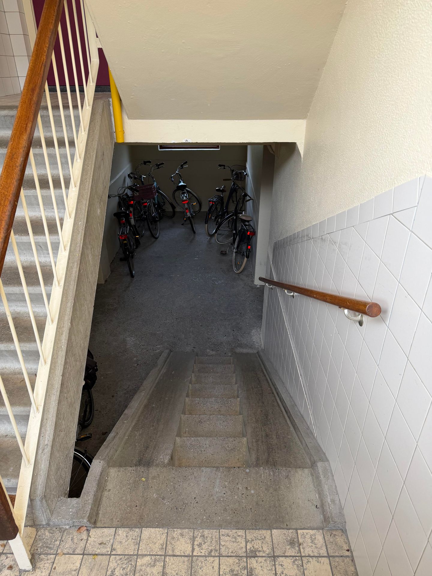 View photo 3 of Paterswoldseweg 387-397