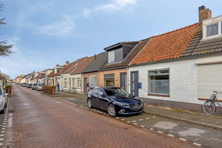 Photo 31 of Molendijk 65