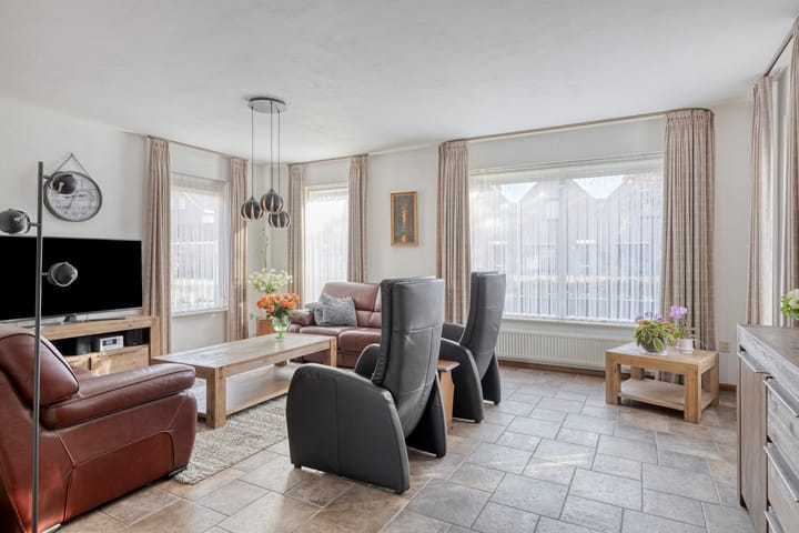 Foto 6 van Esdoorn 29