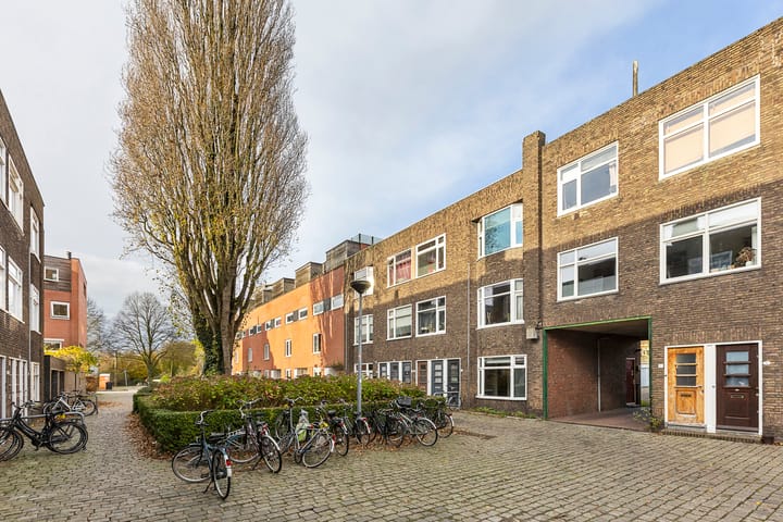 Photo 5 of Nassaustraat 3