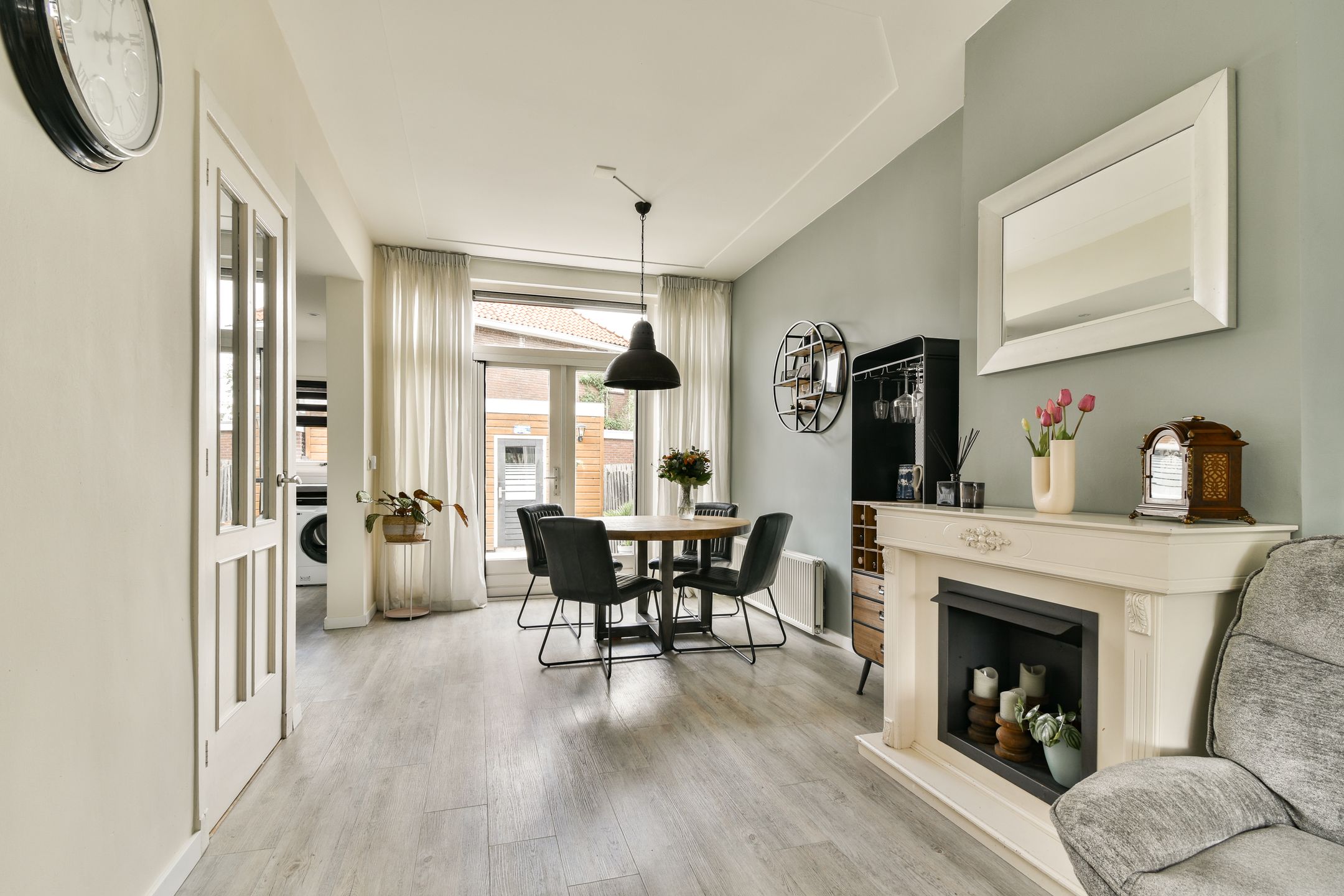 Foto 12 van J.P. Heyestraat 6