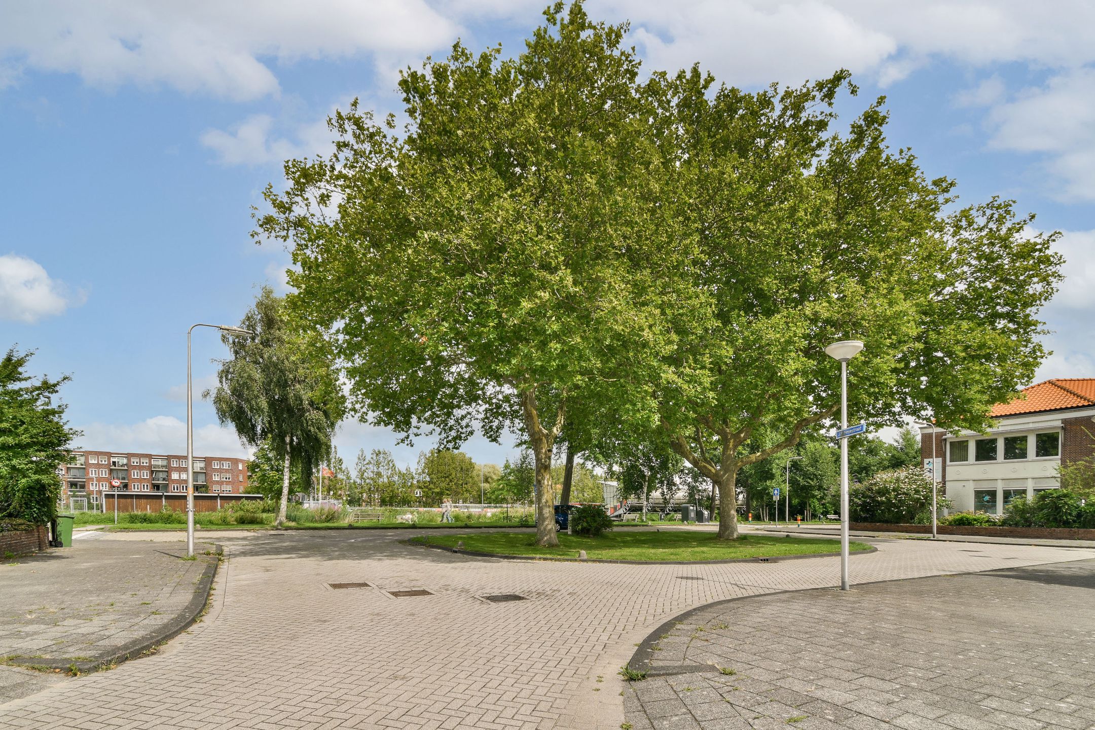 Foto 39 van J.P. Heyestraat 6