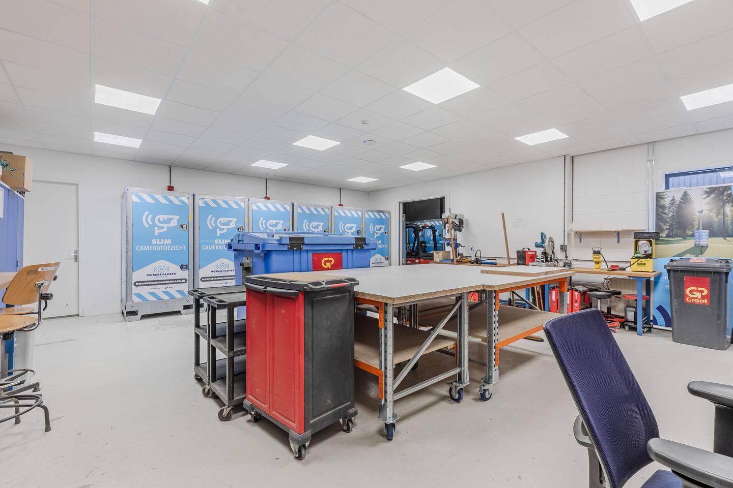 Bekijk foto 3 van Newtonstraat 42-C