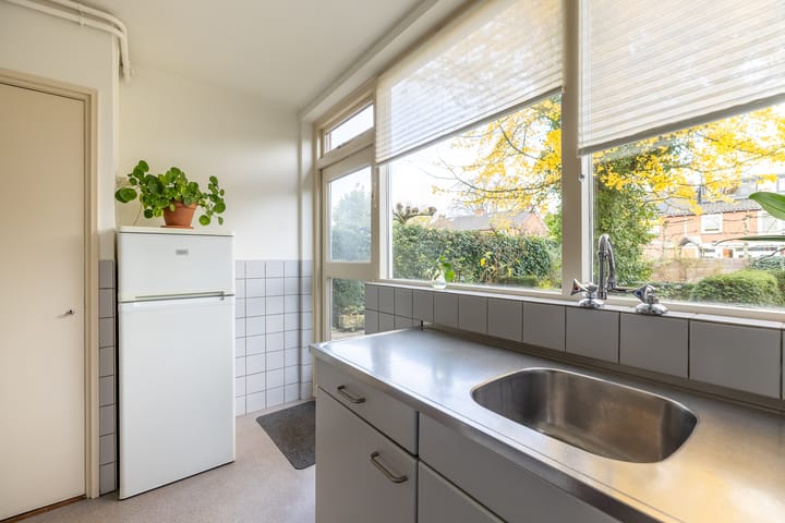 Photo 12 of Meester Lovinklaan 11