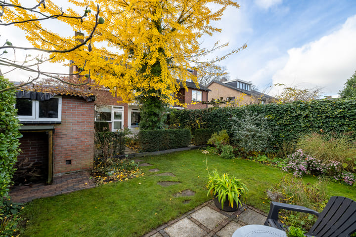 Photo 15 of Meester Lovinklaan 11