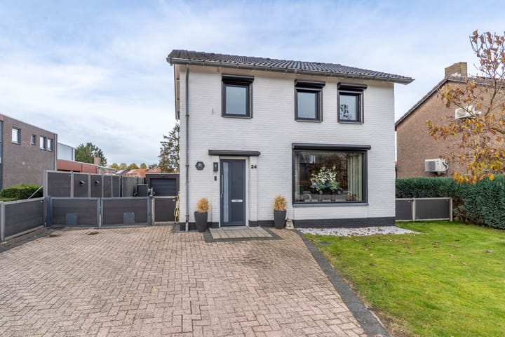 Photo 1 of Albionstraat 24