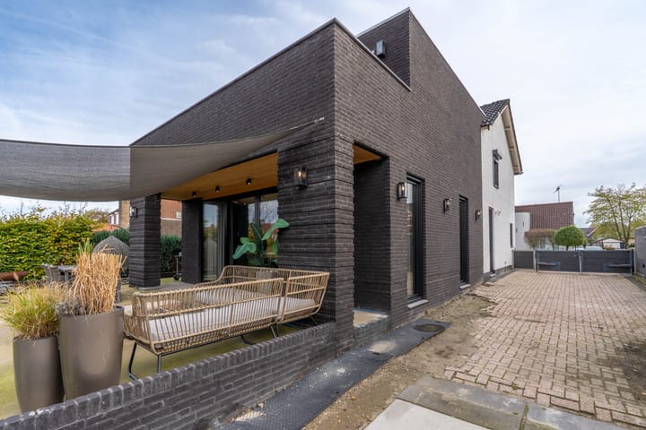 Photo 16 of Albionstraat 24