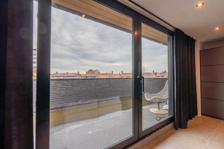 Photo 76 of Albionstraat 24