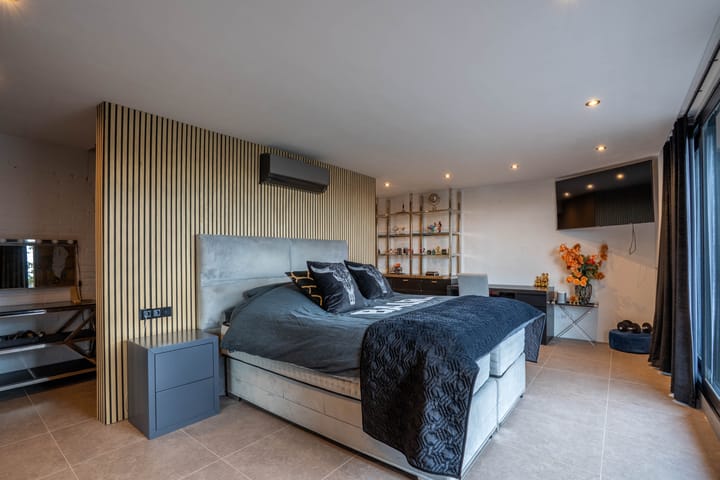 Photo 77 of Albionstraat 24