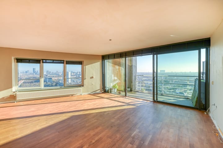 Photo 2 of Troelstrakade 67-A