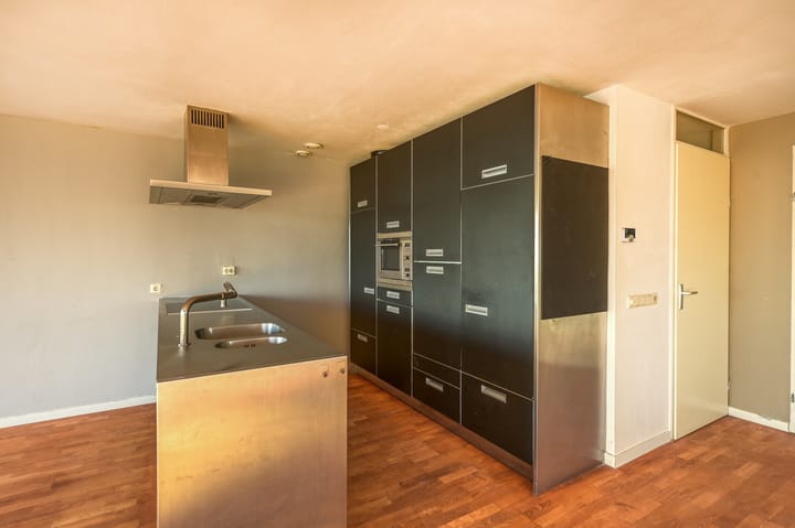 Photo 9 of Troelstrakade 67-A