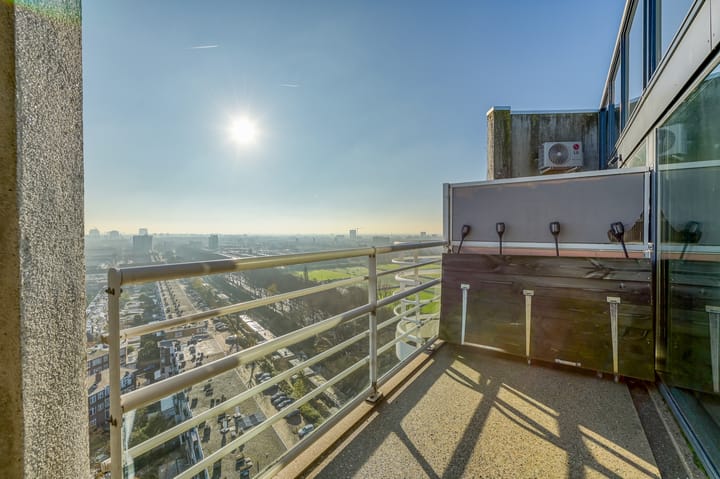 Photo 17 of Troelstrakade 67-A