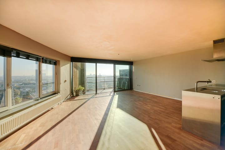 Photo 4 of Troelstrakade 67-A