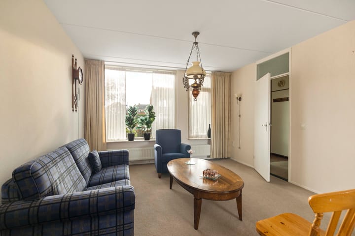 Photo 5 of Begoniastraat 8