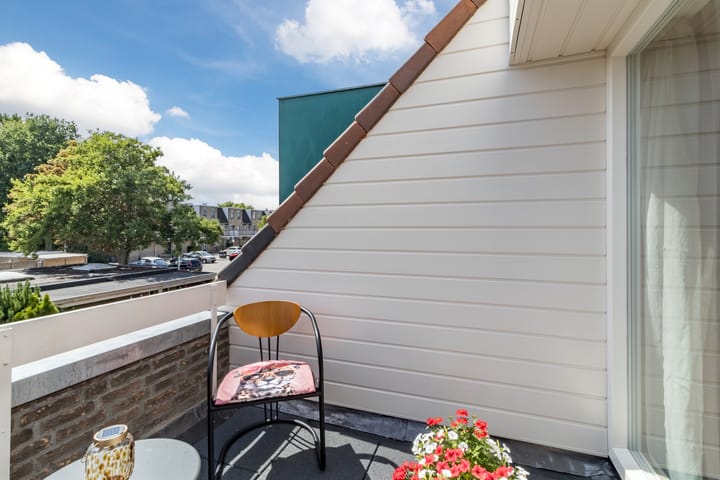 Photo 17 of Dr Weitjenslaan 48