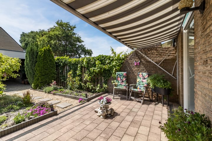 Photo 29 of Dr Weitjenslaan 48