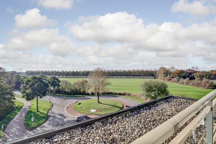 Photo 32 of Weegbreepad 30