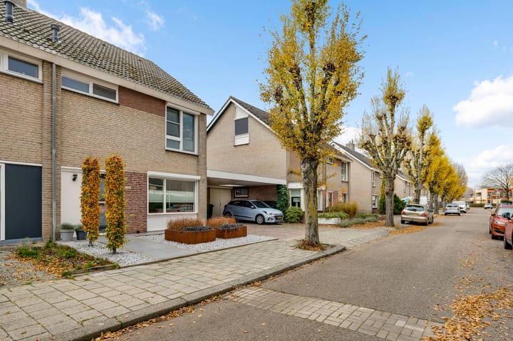 Foto 5 van Saksen Weimarstraat 20