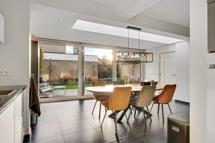 Foto 20 van Saksen Weimarstraat 20