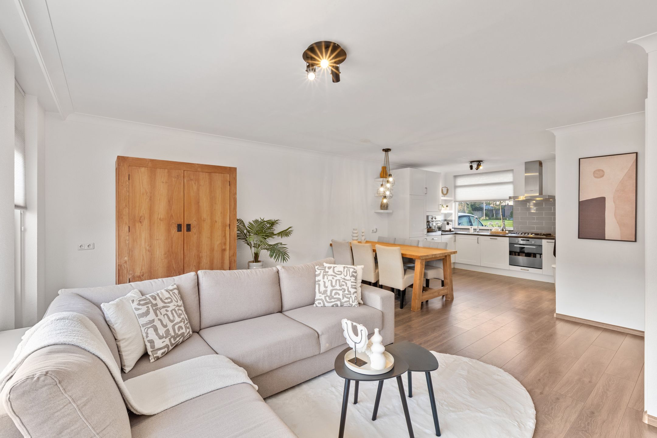 Photo 6 of Bloesemberg 17