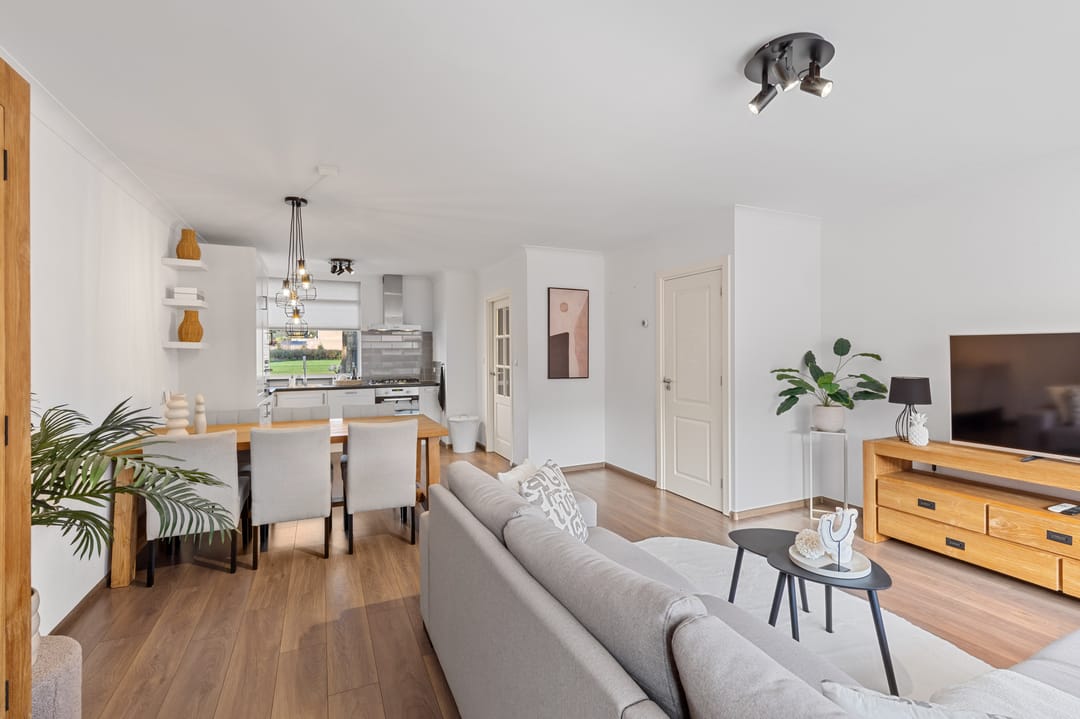 Photo 7 of Bloesemberg 17