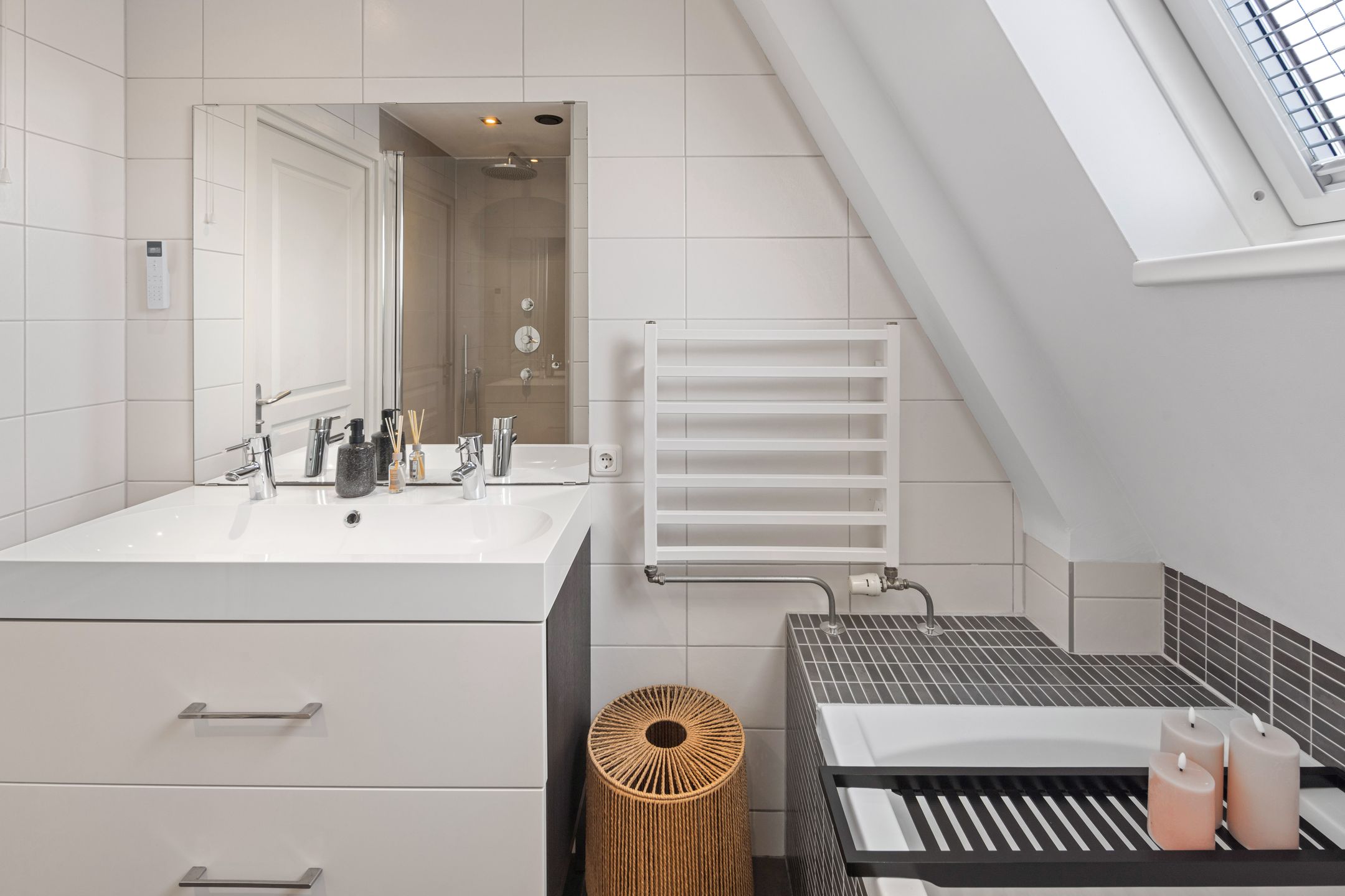 Photo 21 of Bloesemberg 17