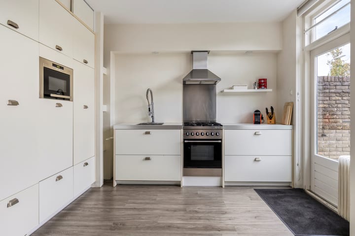 Photo 8 of Magalhaeslaan 18