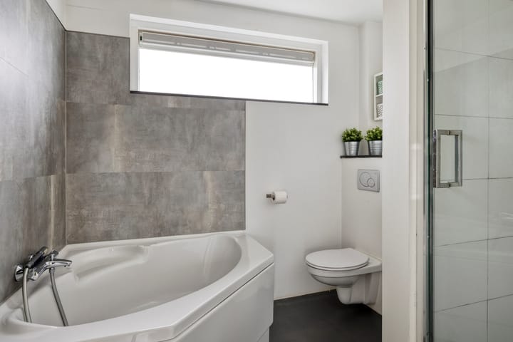 Photo 21 of Magalhaeslaan 18