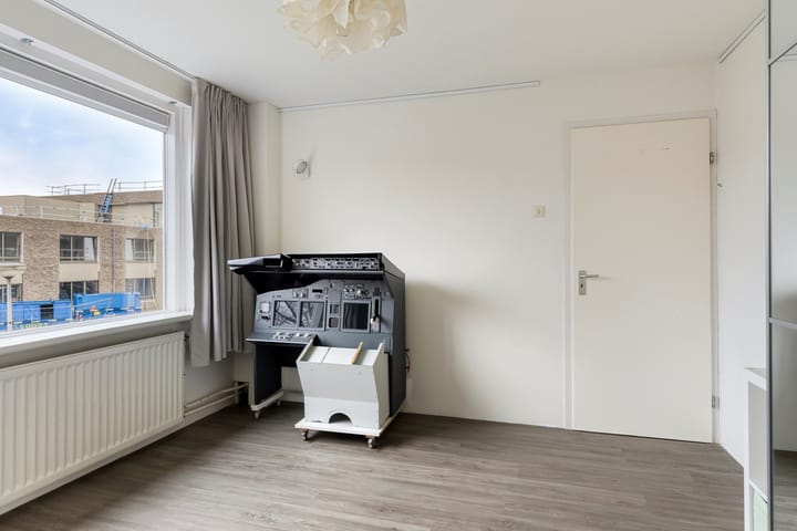 Photo 24 of Magalhaeslaan 18