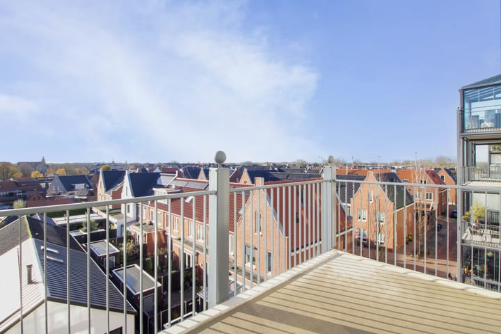 Photo 31 of Zuiderzeeboulevard 77