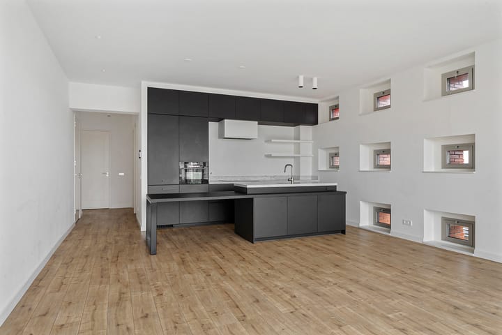 Foto 9 van George Gershwinlaan 83-A