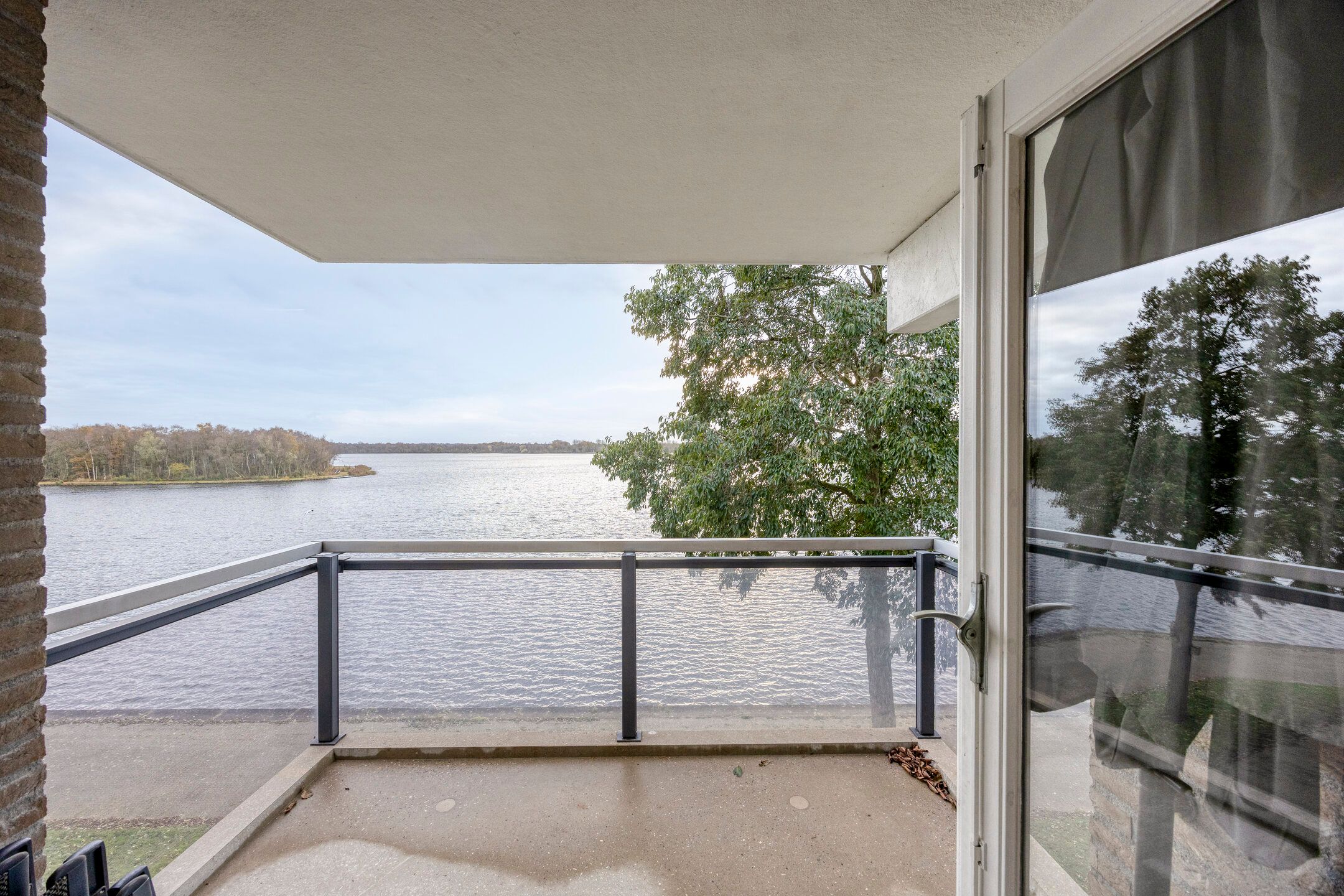 Foto 21 van M.K. Gandhiplein 99