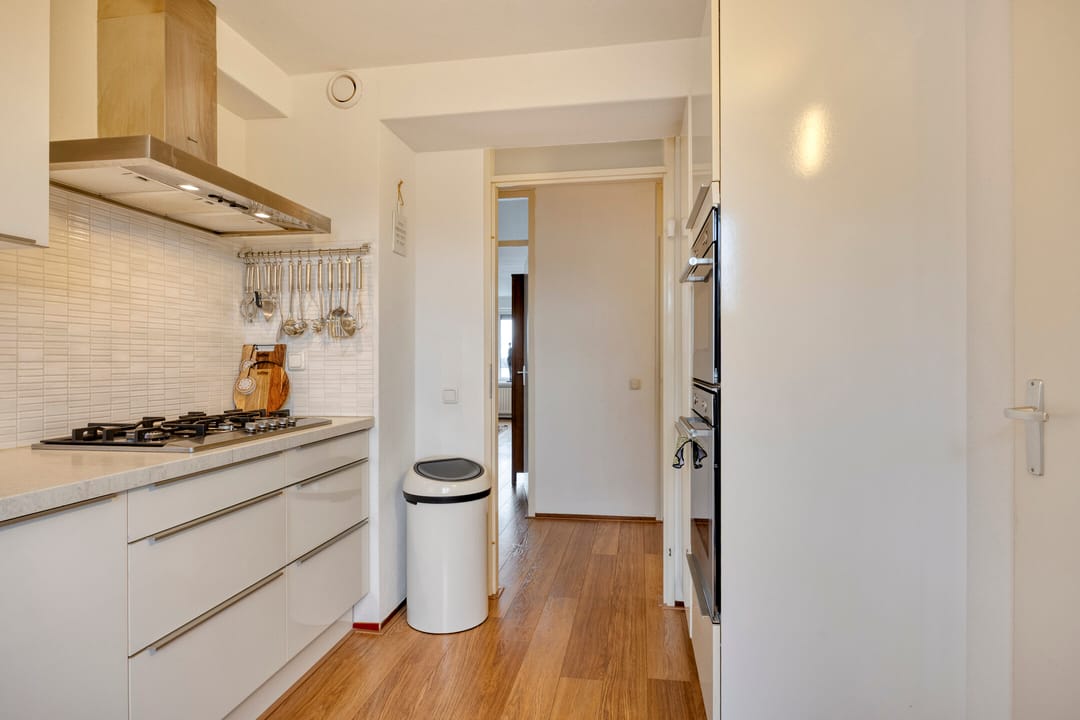 Foto 28 van M.K. Gandhiplein 99