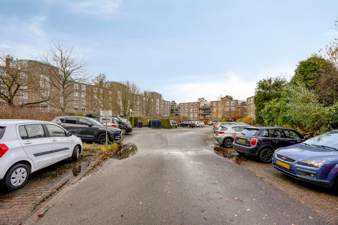 Foto 44 van M.K. Gandhiplein 99