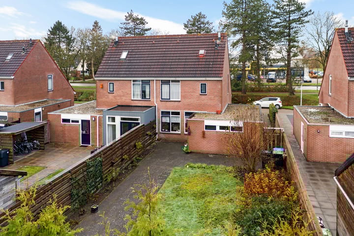 Foto 2 van Geert Knolweg 77