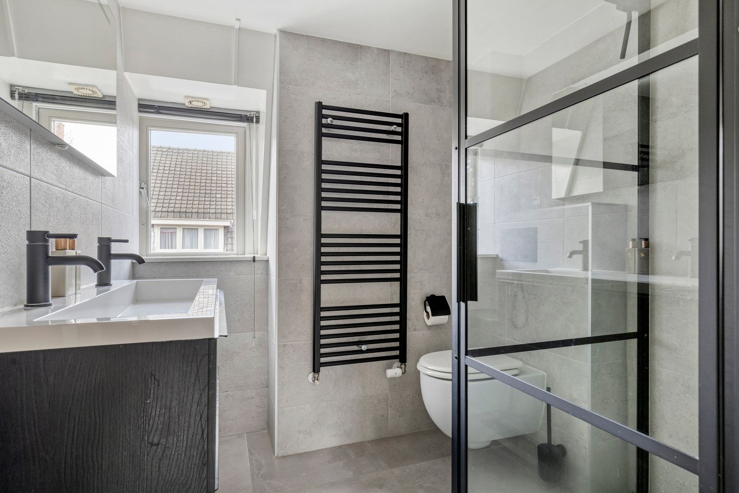 Foto 25 van Burgemeester Egginkstraat 9