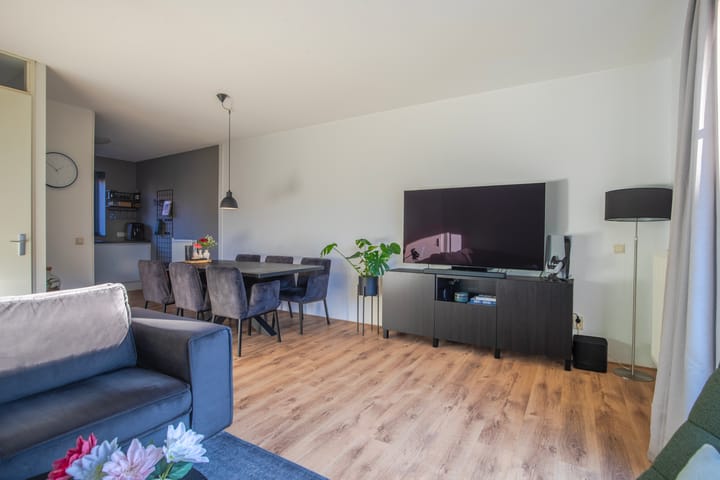 Photo 14 of Madelievenstraat 61