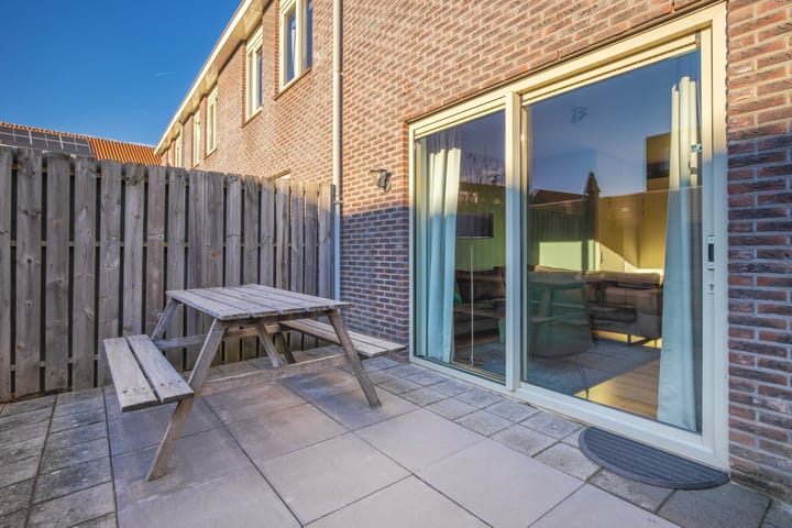 Photo 19 of Madelievenstraat 61