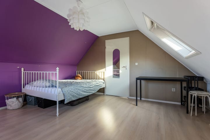 Photo 20 of Middenweg 17