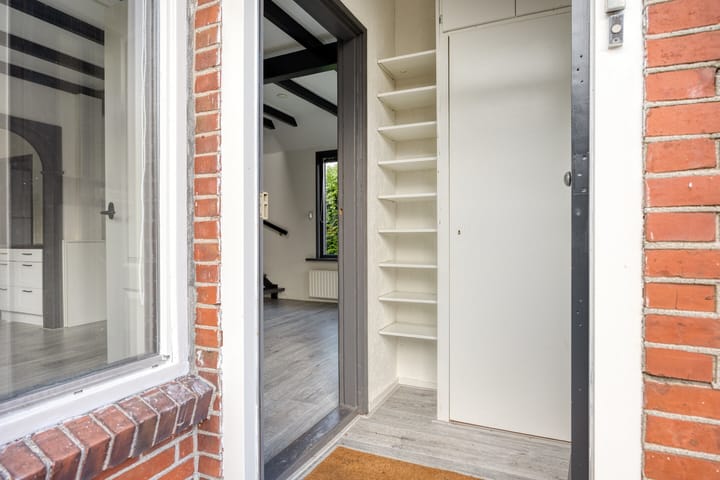 Foto 12 van Burg v Roijenstr West 60