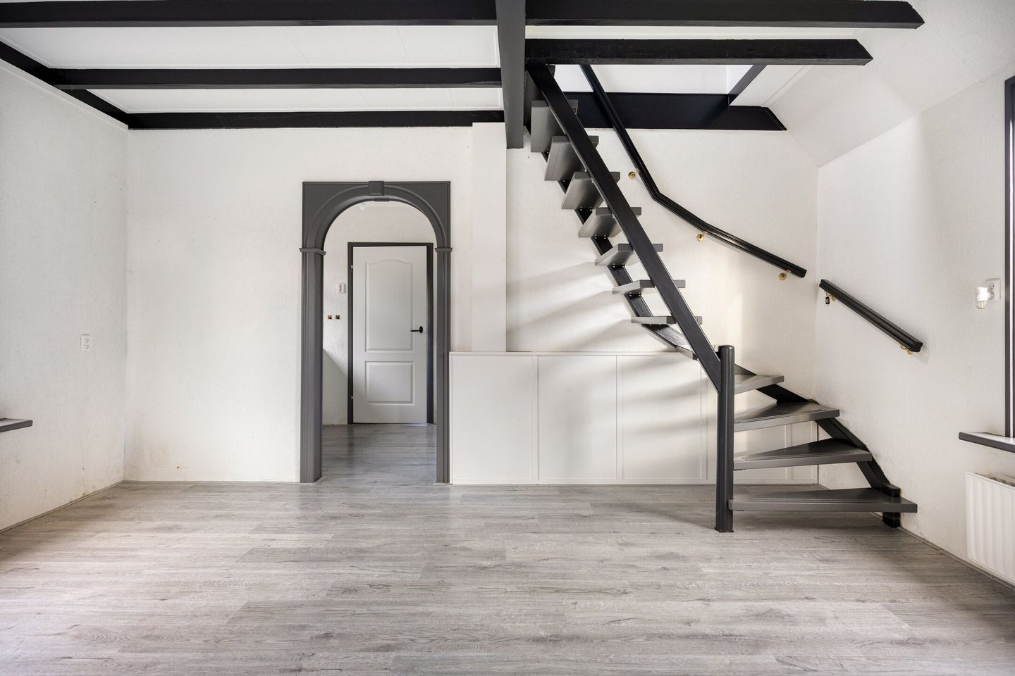 Foto 20 van Burg v Roijenstr West 60