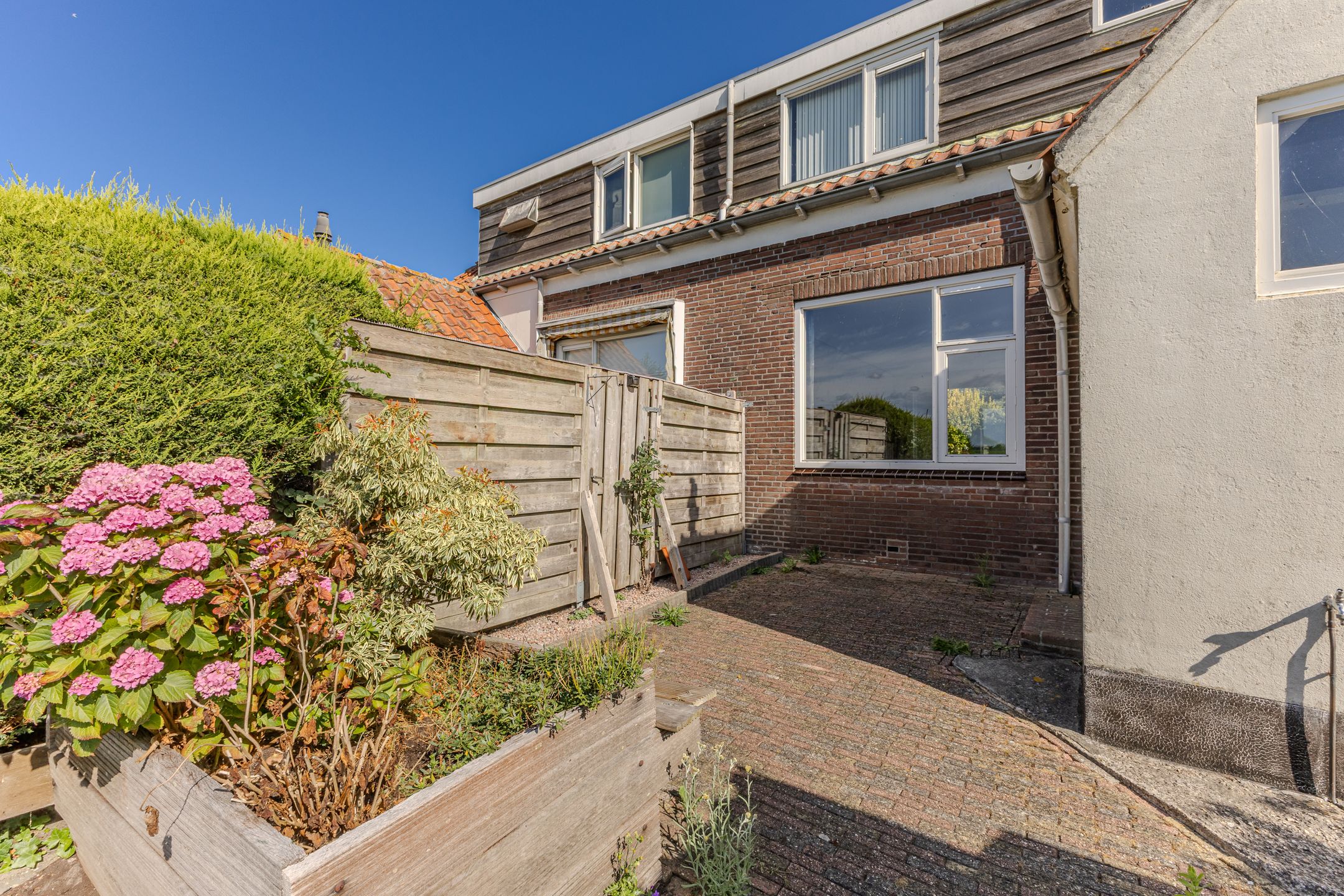 Photo 18 of Oosteinde 54