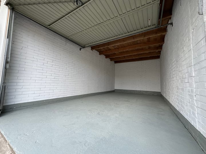 Photo 2 of Amerikalaan